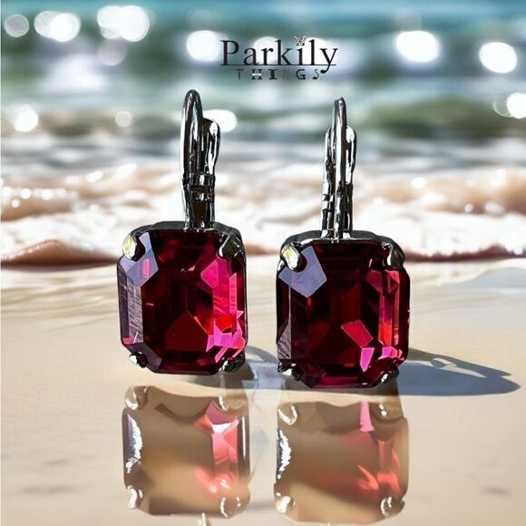 Handcrafted earrings with sparkly Austrian crystal - Picture 1 of 3